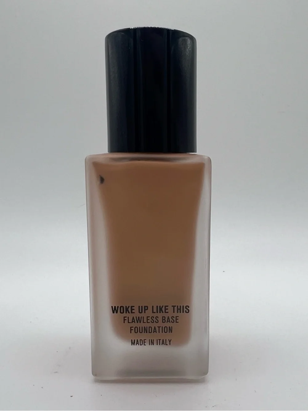 IL MAKIAGE 135 Woke Up Like This‎ Flawless Base Liquid Foundation NEW